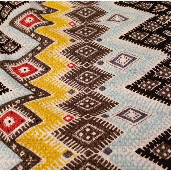 Aztec Print A-Line Mini Skirt With Side Zipper - Picture 3 of 7